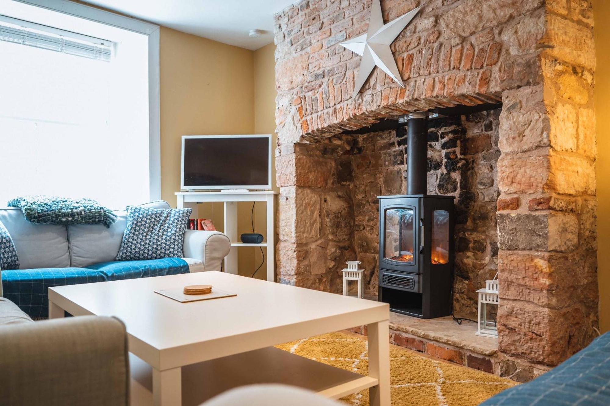 Blue House Berwick Upon Tweed Villa ภายนอก รูปภาพ